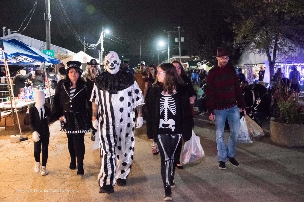 5 Things to Do: Howl-O-Ween at the Morton Arboretum, Haunted Flea Market, Boo Bash & Midnight Mixer — Glen Ellyn Community news