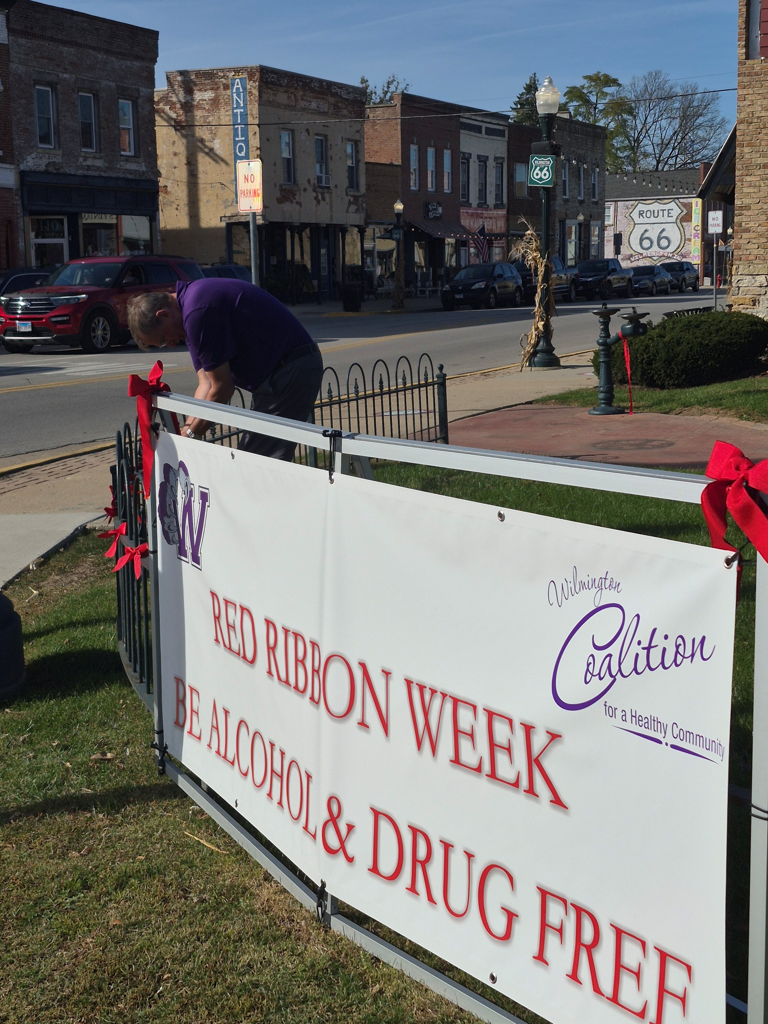 Wilmington pastors gather to pray for youth during Red Ribbon Week — Glen Ellyn Health news